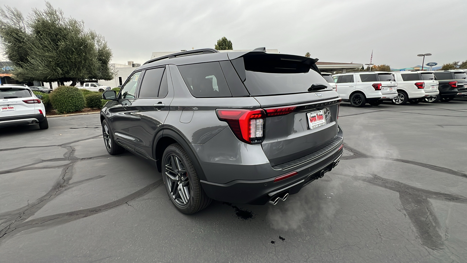 2025 Ford Explorer ST 7