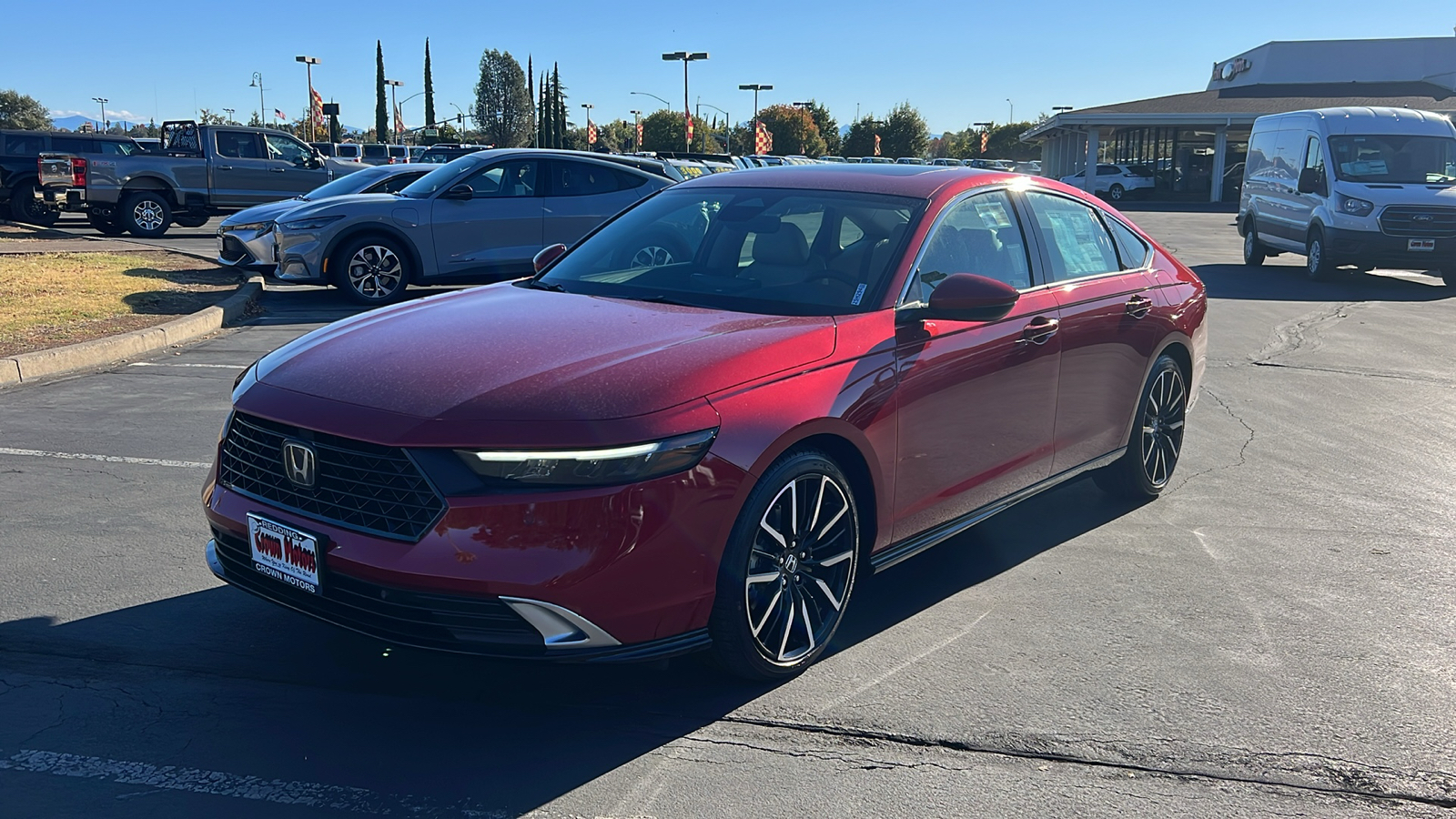 2025 Honda Accord Hybrid Touring 1