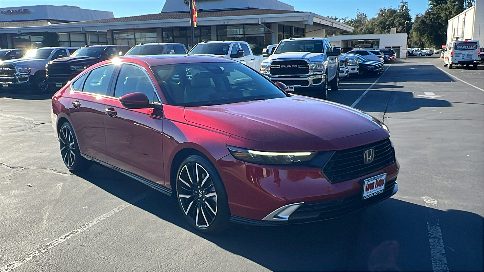 2025 Honda Accord Hybrid Touring 2