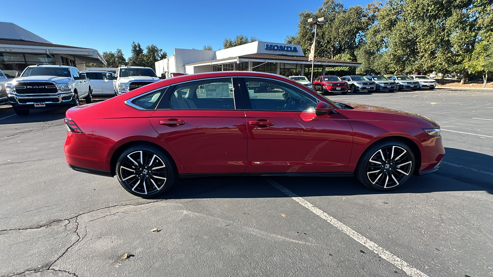 2025 Honda Accord Hybrid Touring 3