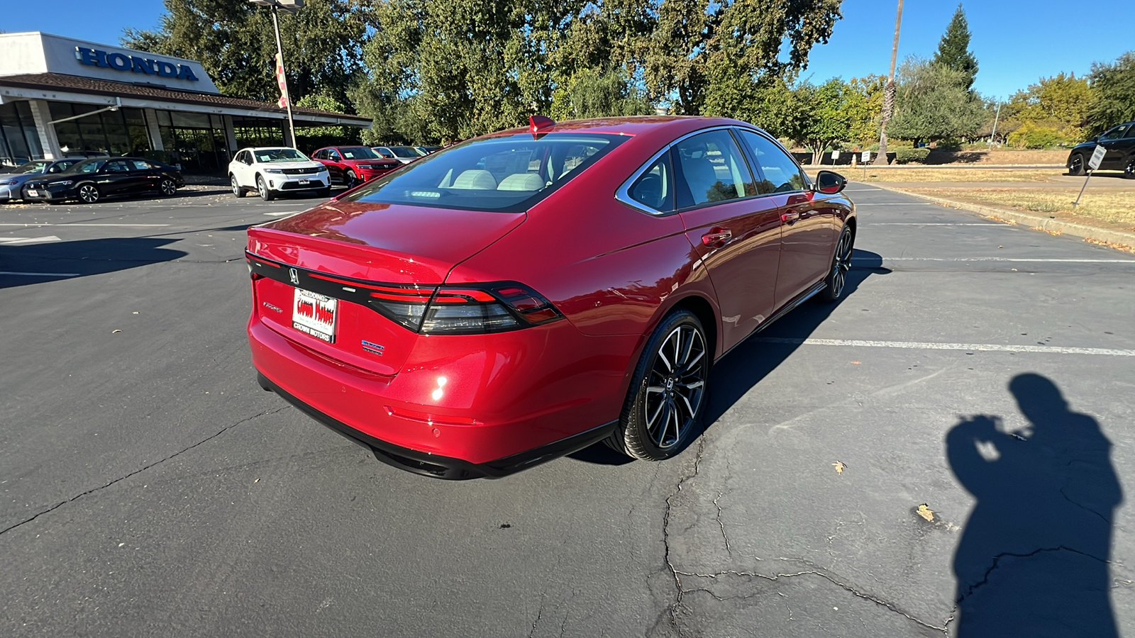 2025 Honda Accord Hybrid Touring 4