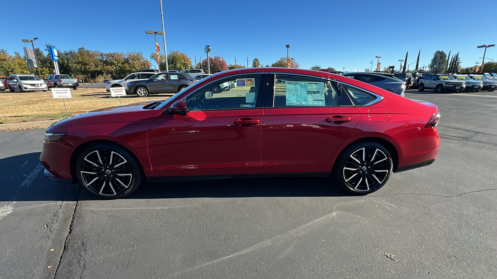 2025 Honda Accord Hybrid Touring 8