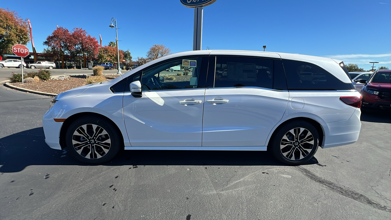 2025 Honda Odyssey Elite 8