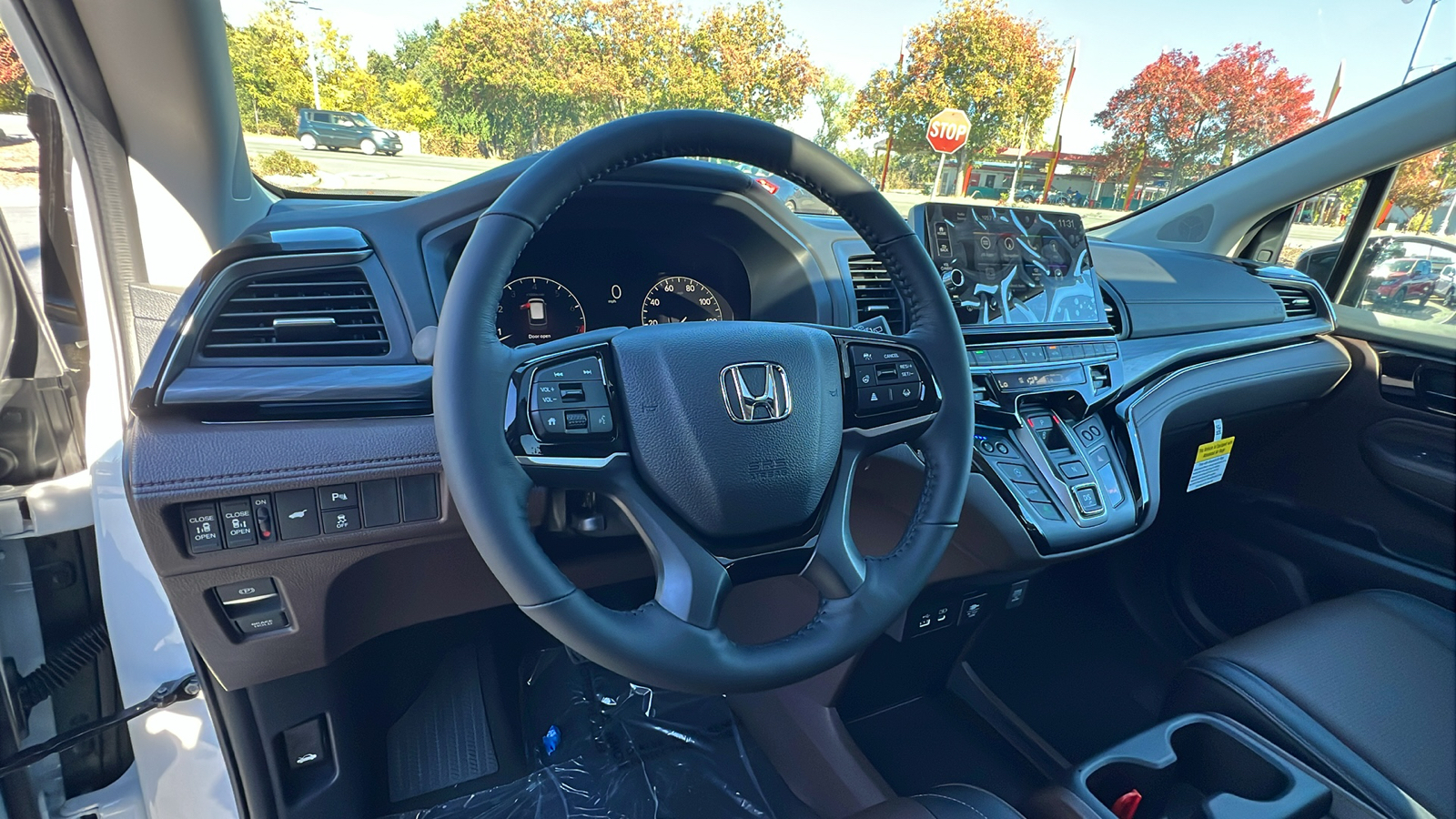 2025 Honda Odyssey Elite 22