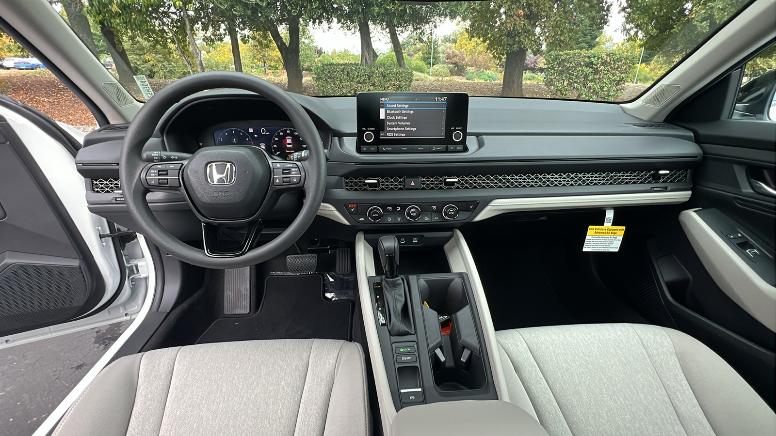 2025 Honda Accord Sedan SE 16