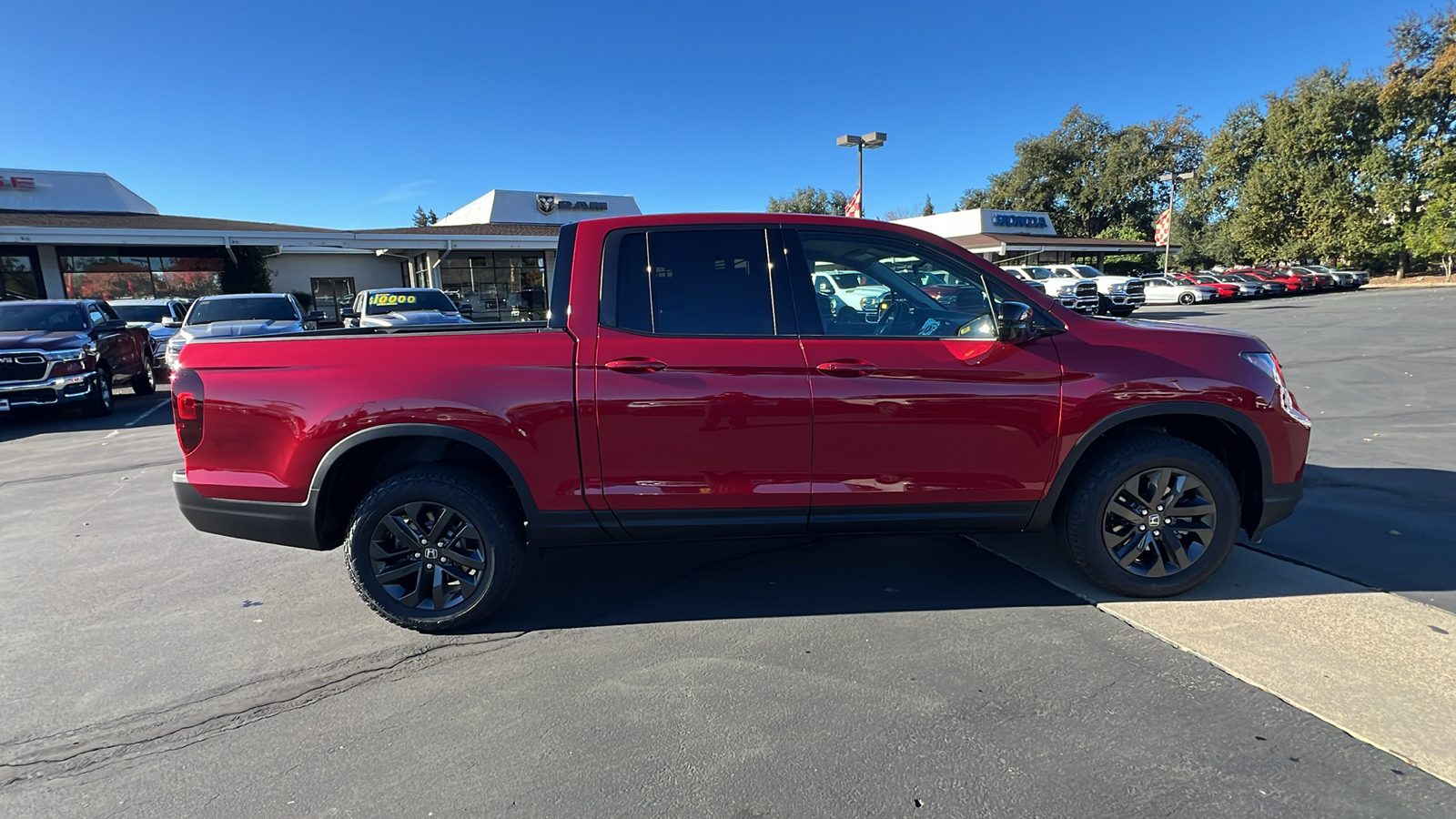 2025 Honda Ridgeline Sport 3