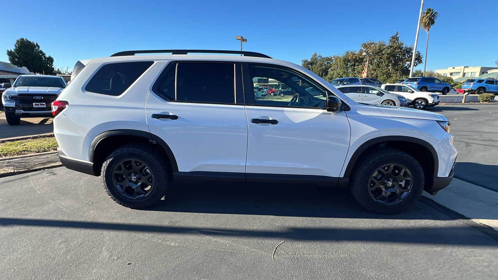 2025 Honda Pilot TrailSport 3