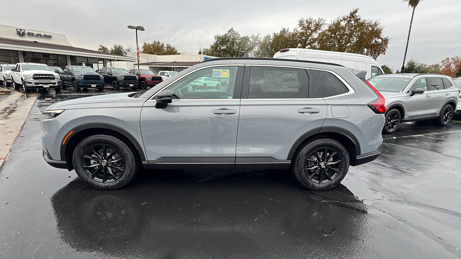 2025 Honda CR-V Hybrid Sport-L 8