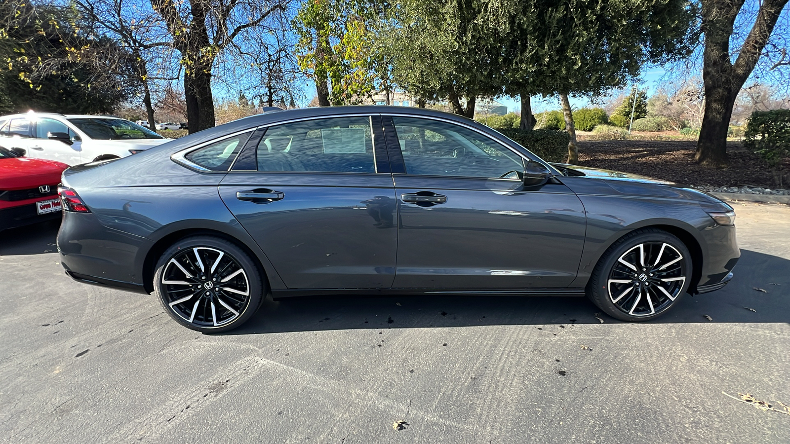 2025 Honda Accord Hybrid Touring 3