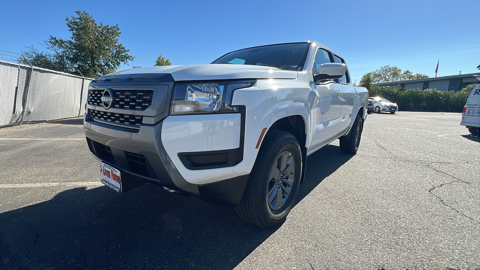 2025 Nissan Frontier SV 10