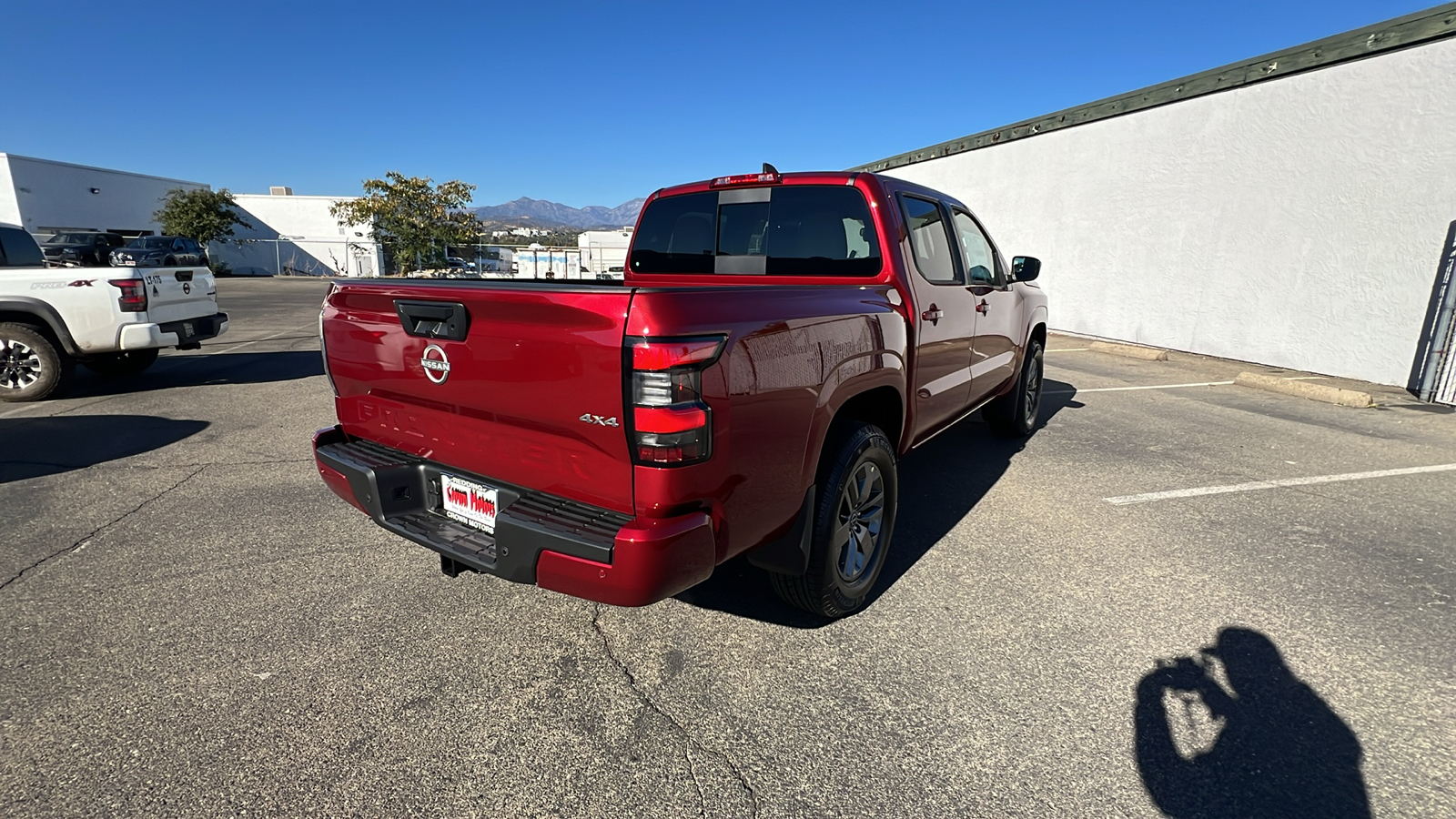 2025 Nissan Frontier SV 4