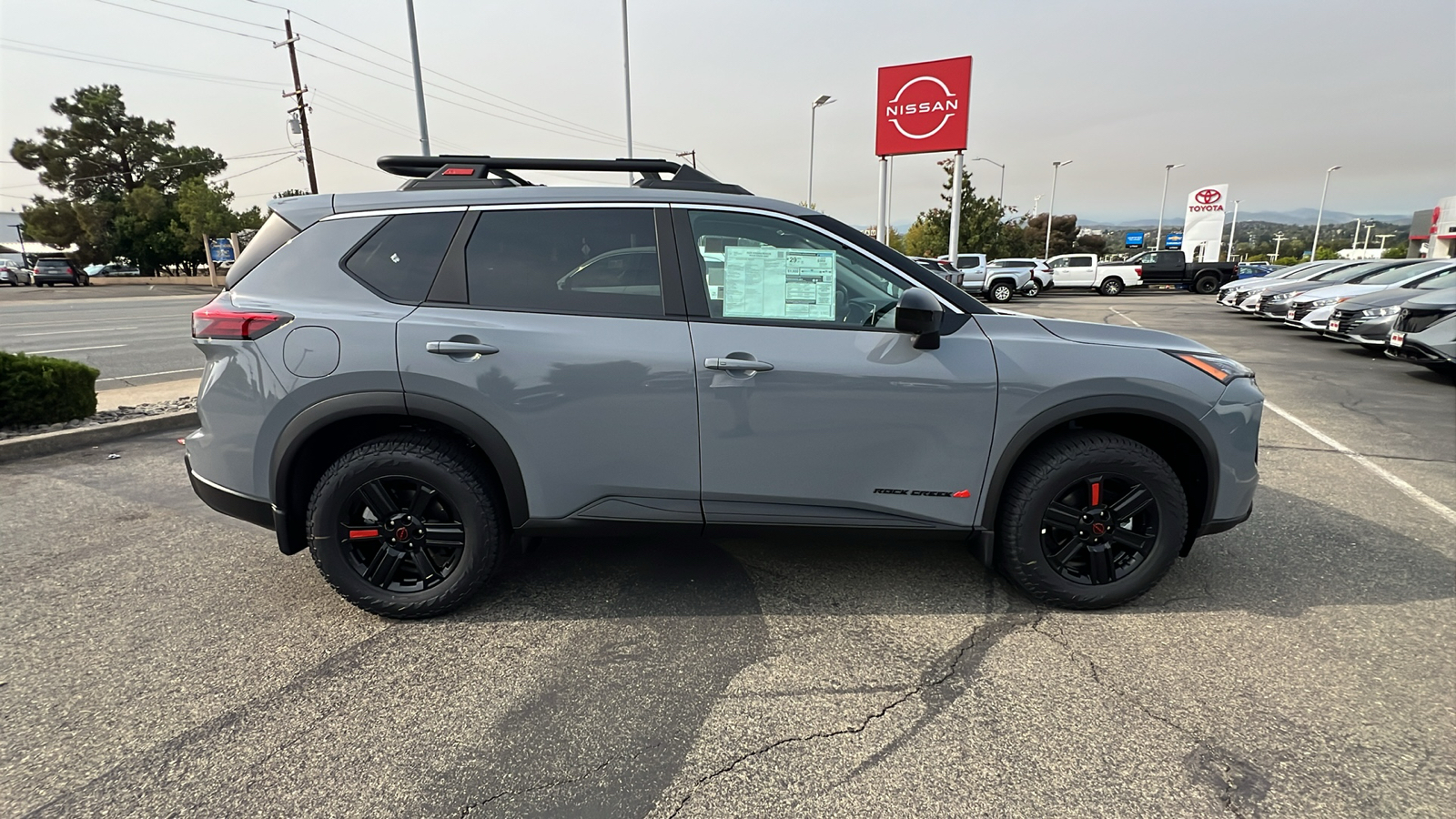 2025 Nissan Rogue Rock Creek 3