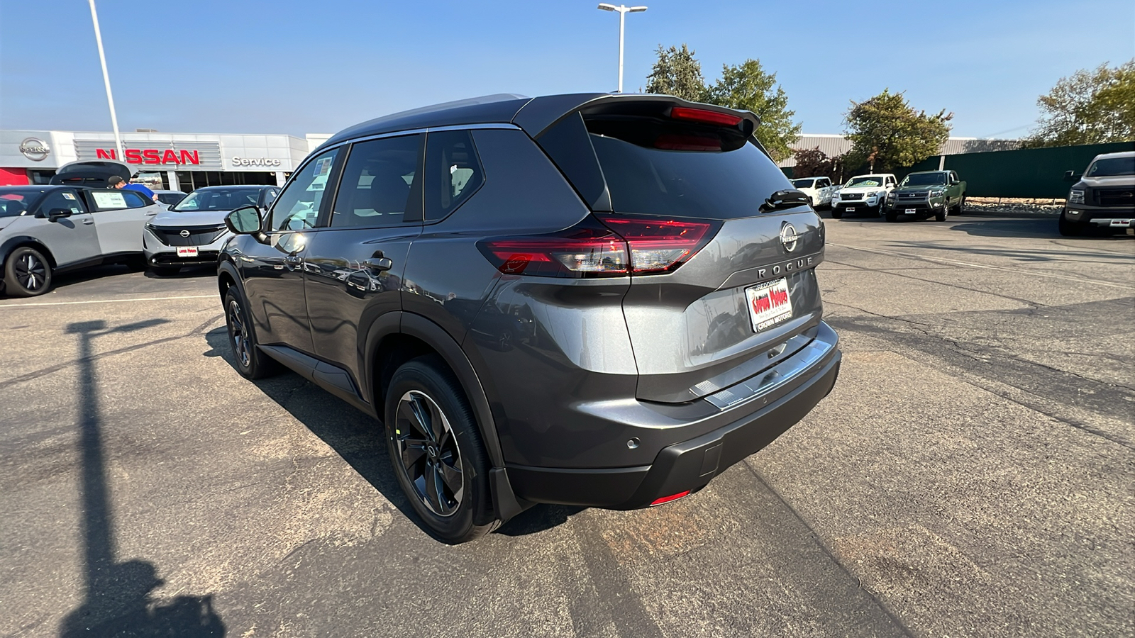 2025 Nissan Rogue SV 7