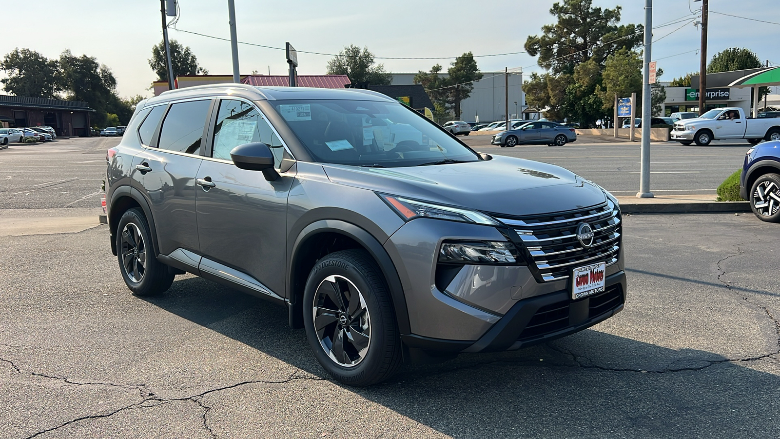 2025 Nissan Rogue SV 2