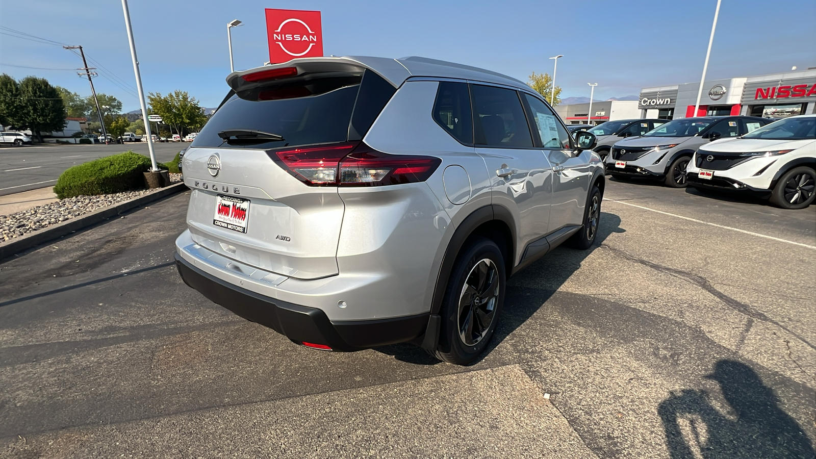 2025 Nissan Rogue SV 4