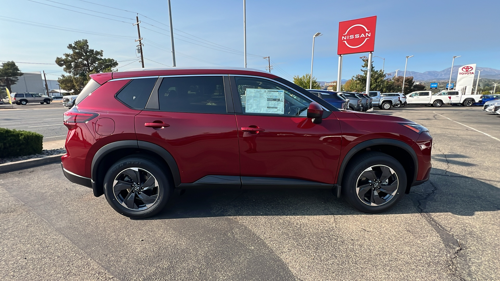 2025 Nissan Rogue SV 3