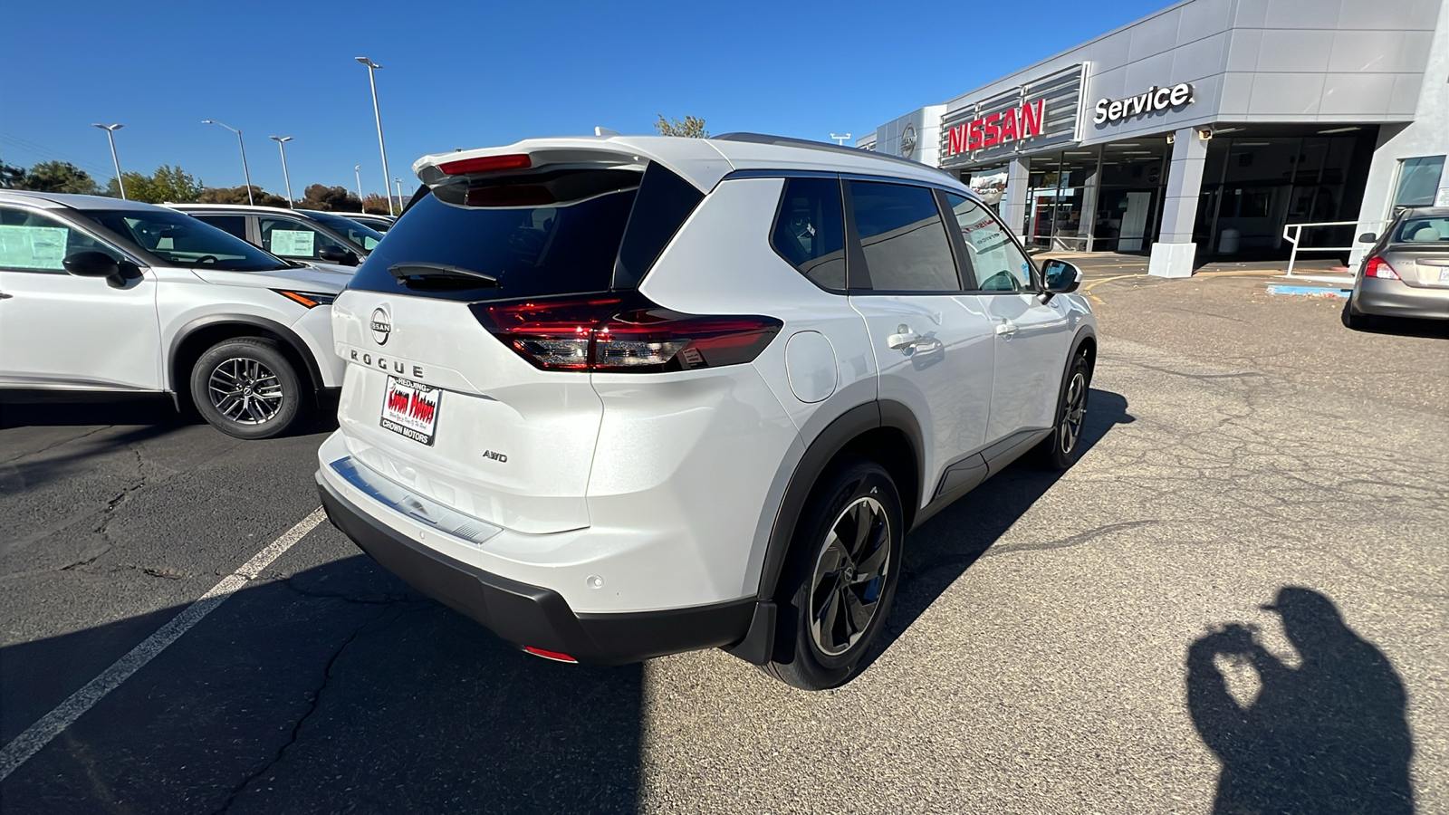 2025 Nissan Rogue SV 4