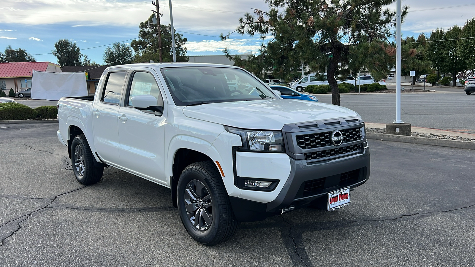 2025 Nissan Frontier SV 2