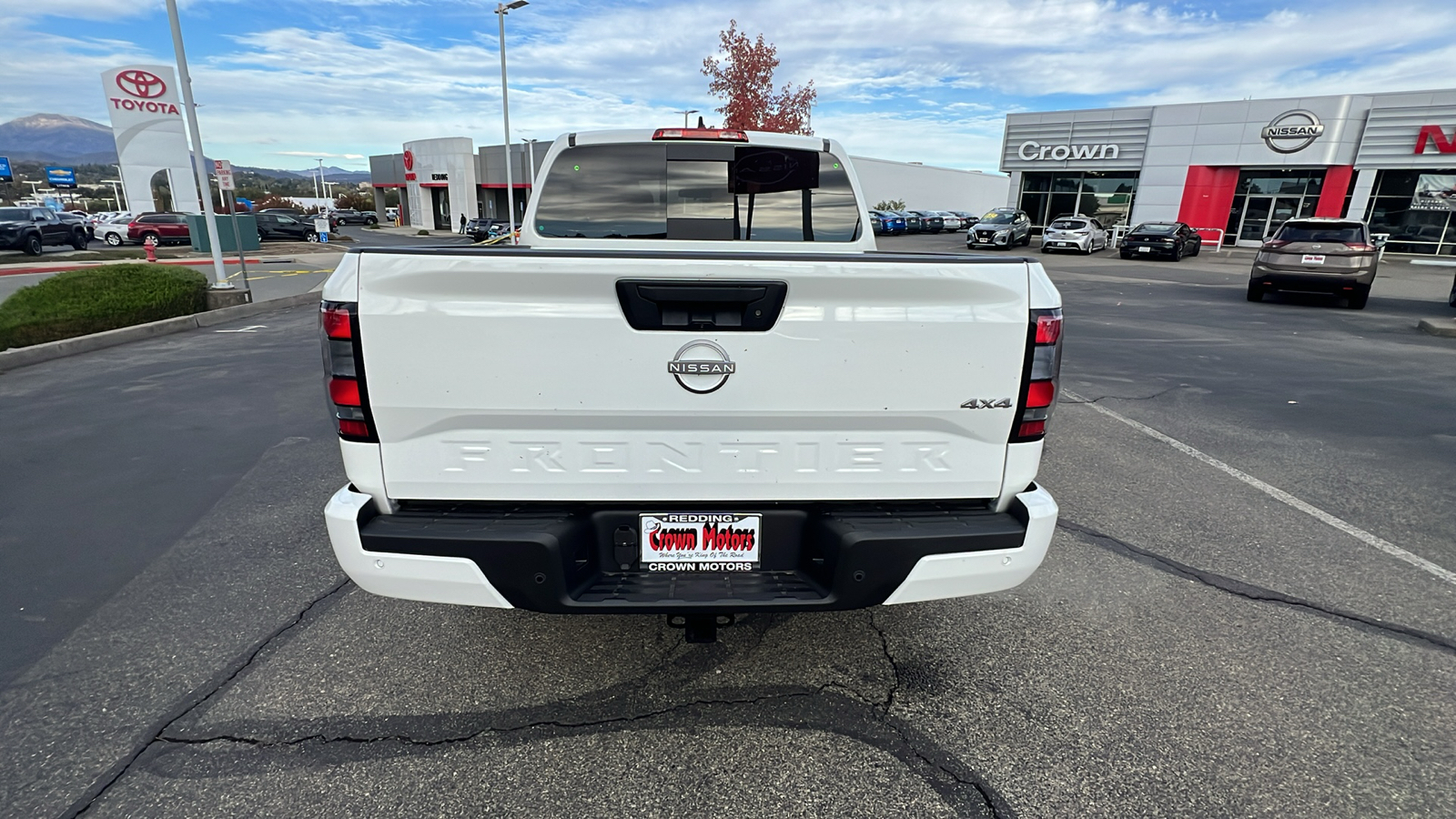 2025 Nissan Frontier SV 5