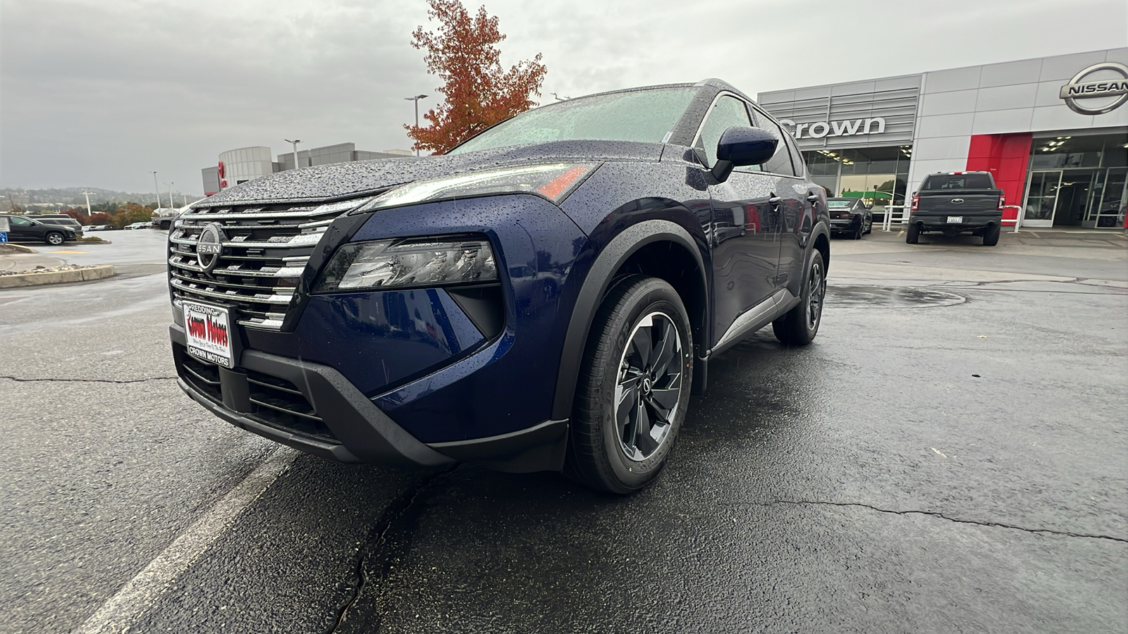 2025 Nissan Rogue SV 10