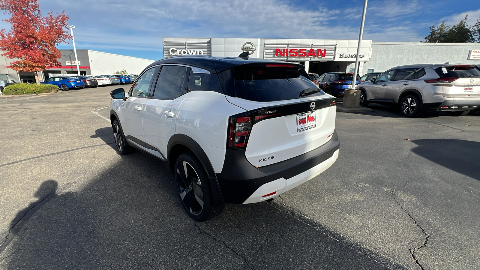 2025 Nissan Kicks SR 7