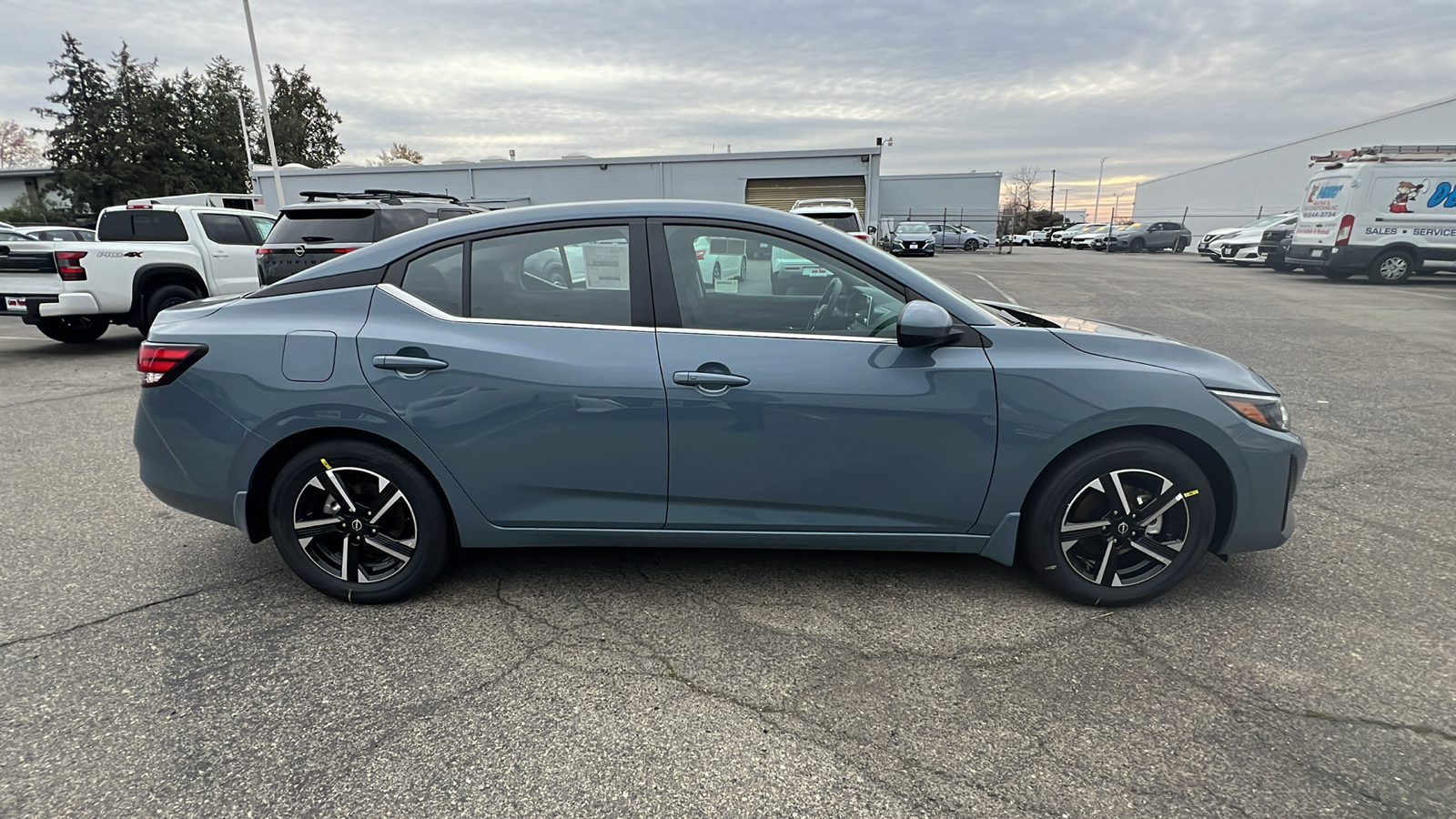 2025 Nissan Sentra SV 3