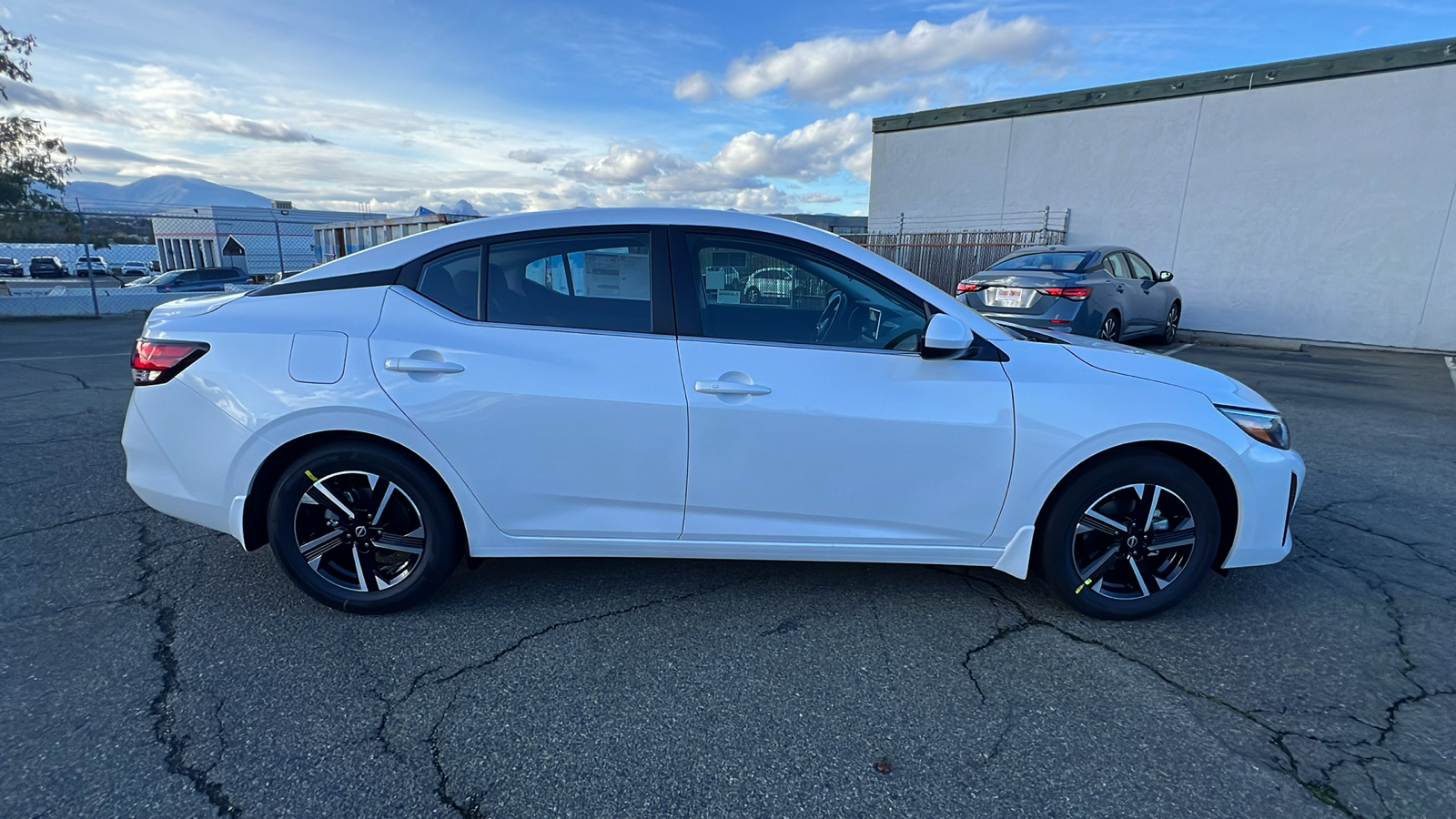 2025 Nissan Sentra SV 3