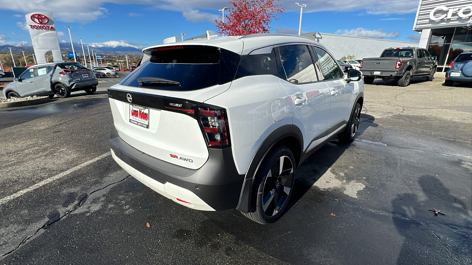 2025 Nissan Kicks SR 4