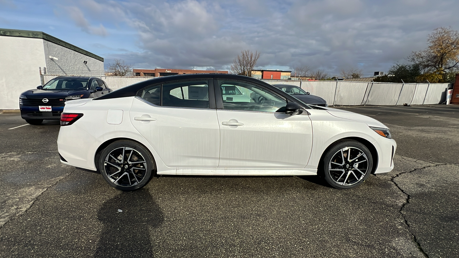 2025 Nissan Sentra SR 3