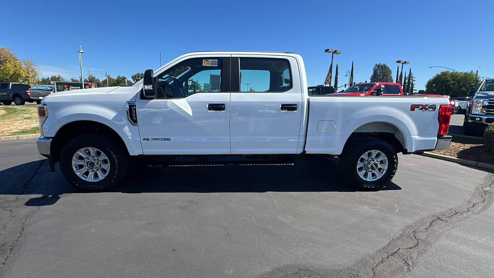 2022 Ford Super Duty F-350 SRW XL 8