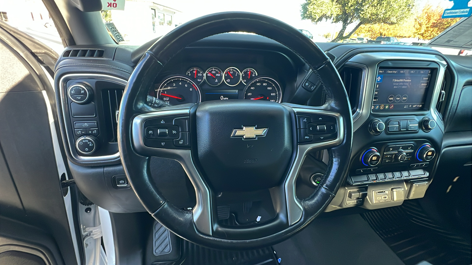 2019 Chevrolet Silverado 1500 LT 27