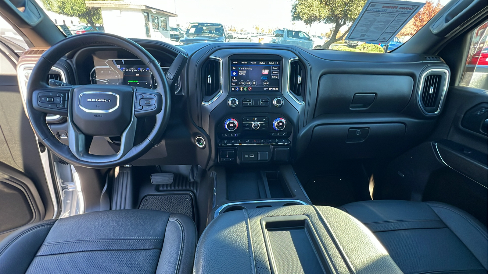 2022 GMC Sierra 3500HD Denali 16