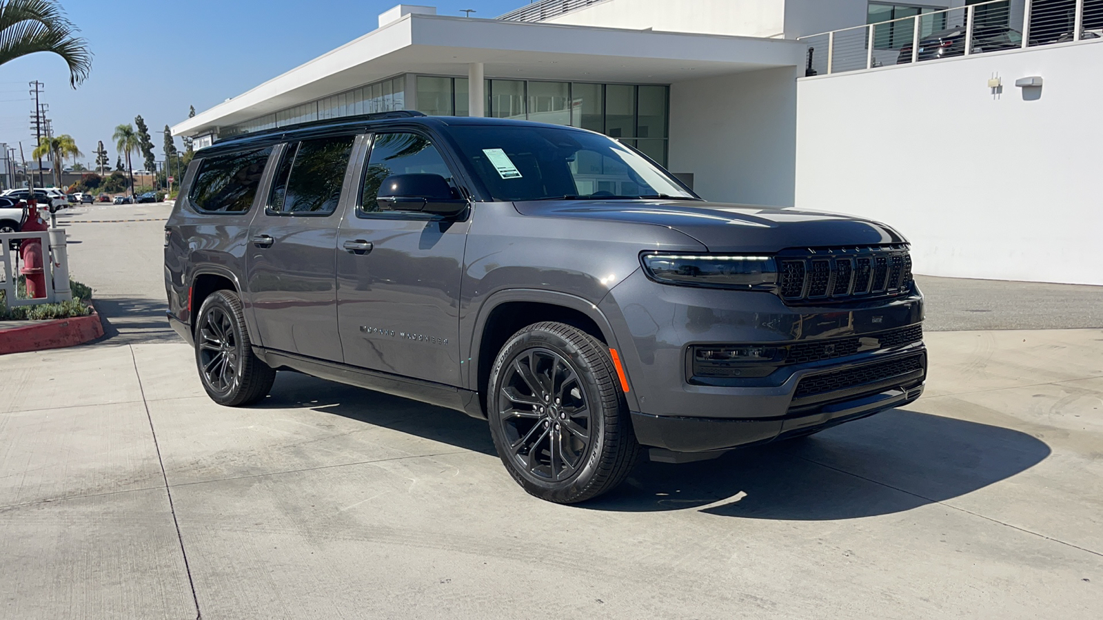 2024 Jeep Grand Wagoneer L Series II 1