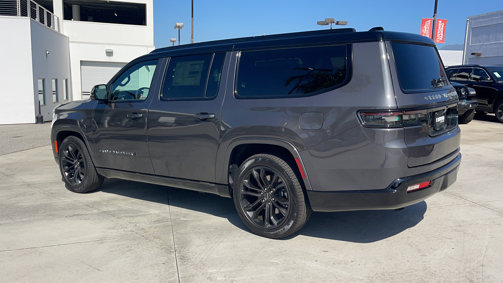 2024 Jeep Grand Wagoneer L Series II 6