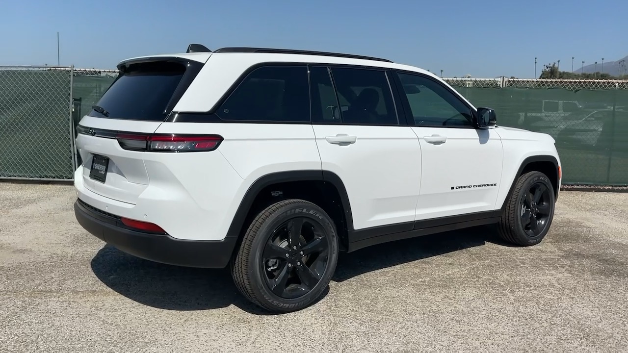 2024 Jeep Grand Cherokee Altitude X 4