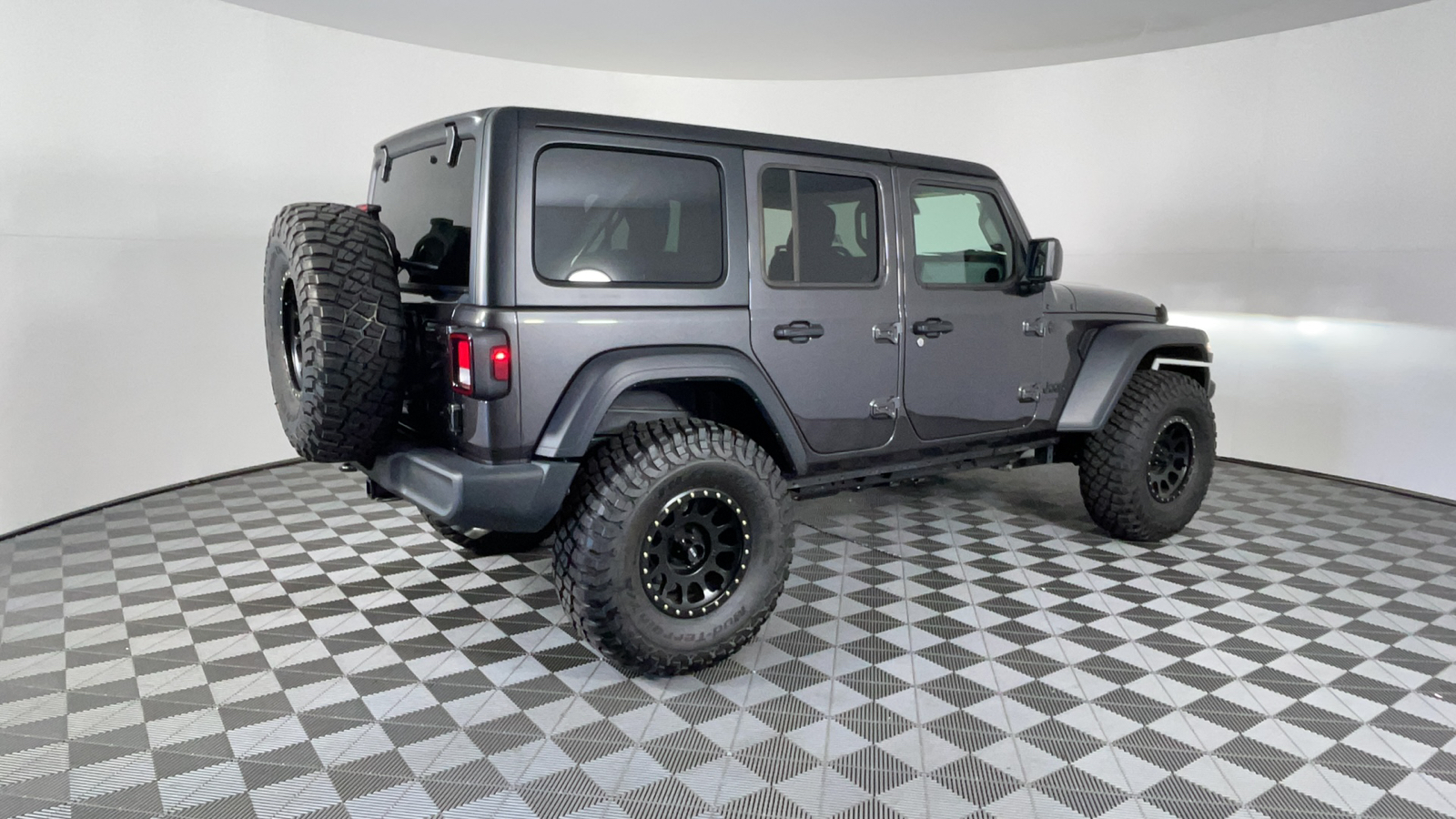 2024 Jeep Wrangler Sport S 4