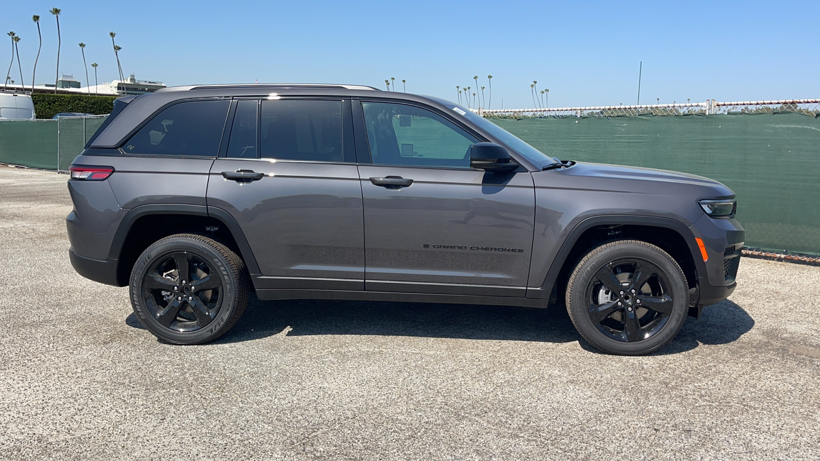 2024 Jeep Grand Cherokee Altitude X 3