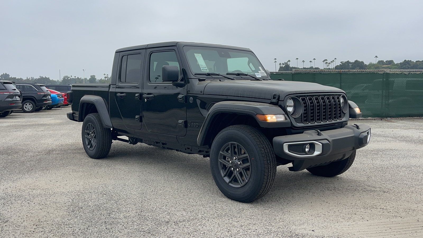 2024 Jeep Gladiator Sport S 2