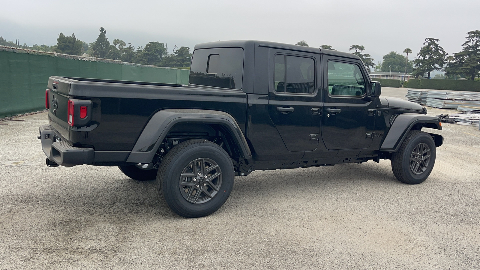 2024 Jeep Gladiator Sport S 4