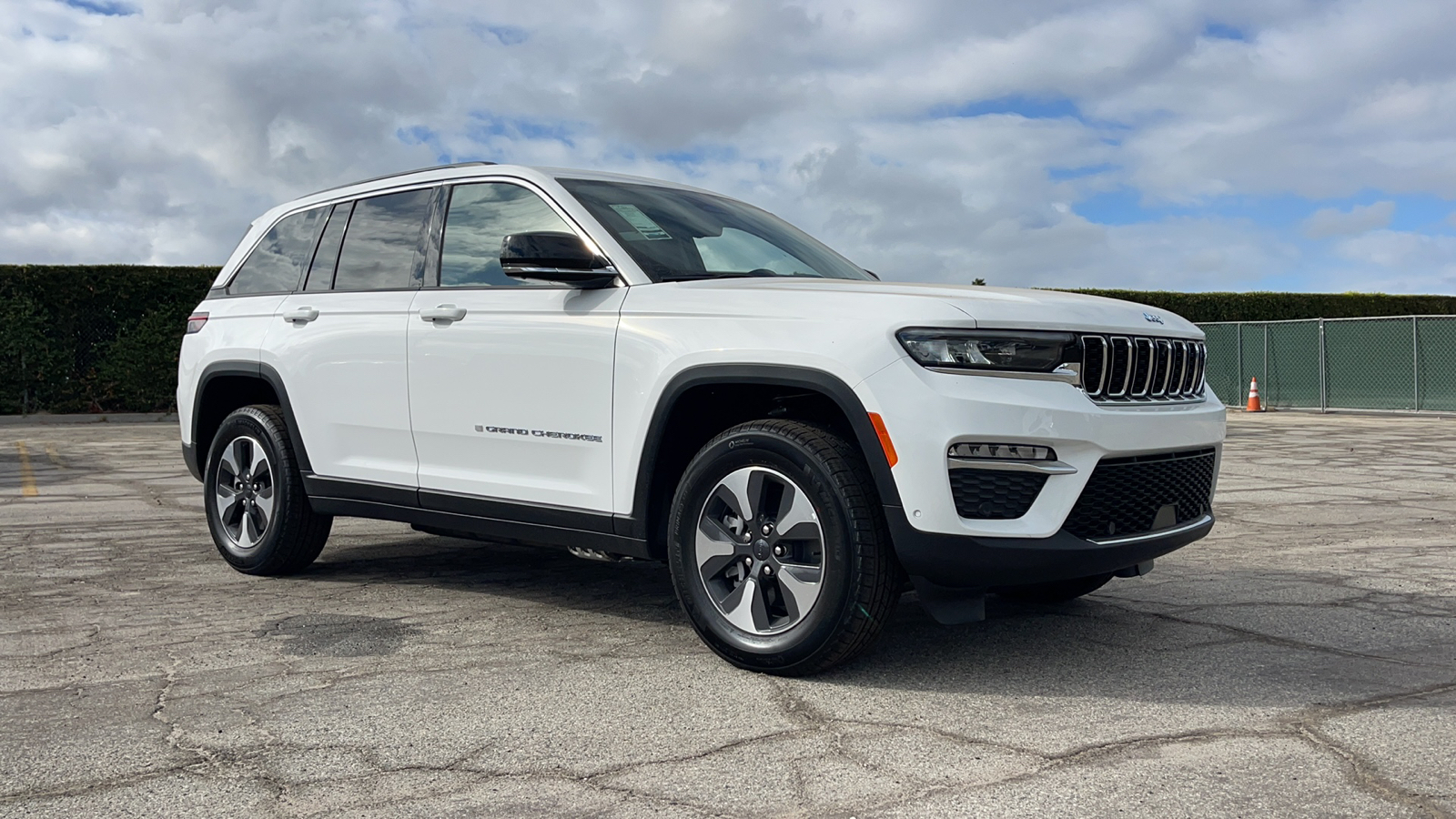 2024 Jeep Grand Cherokee 4xe 1