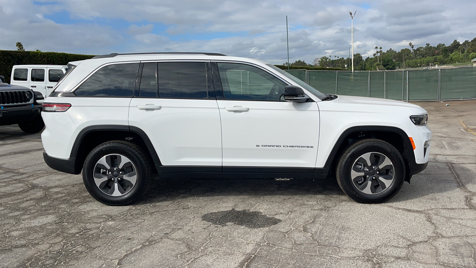 2024 Jeep Grand Cherokee 4xe 3