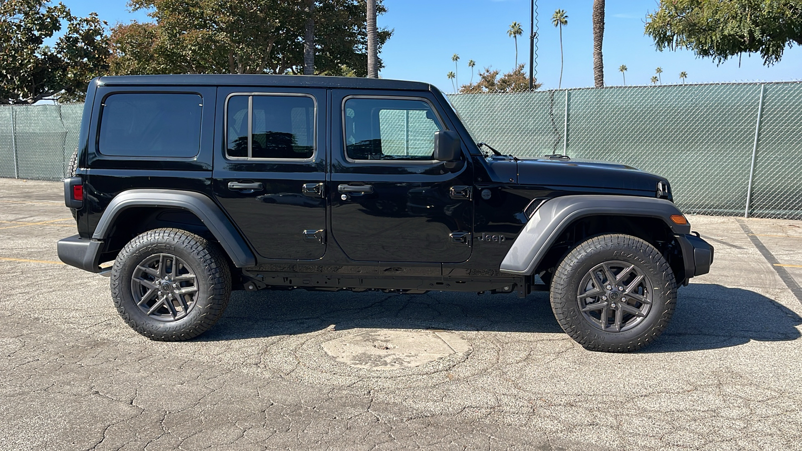 2024 Jeep Wrangler Sport S 3