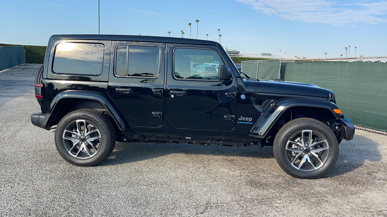 2024 Jeep Wrangler Sport S 4xe 3