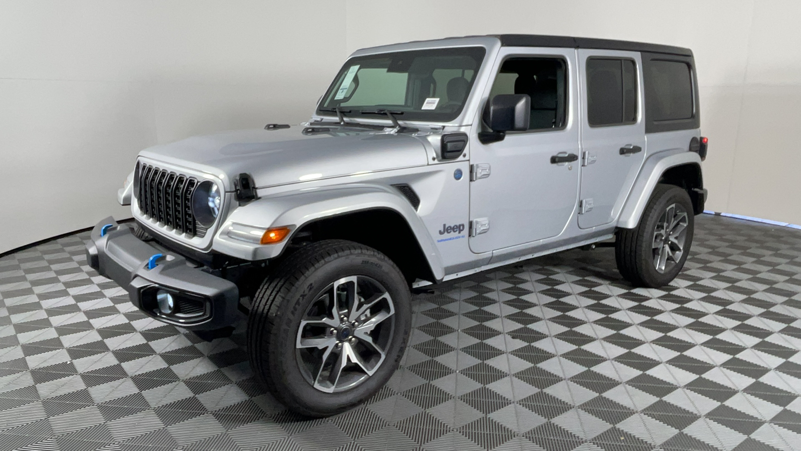 2024 Jeep Wrangler Sport S 4xe 8