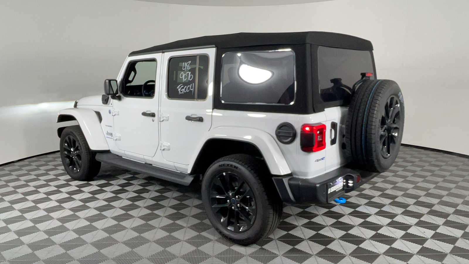 2024 Jeep Wrangler Sahara 4xe 6