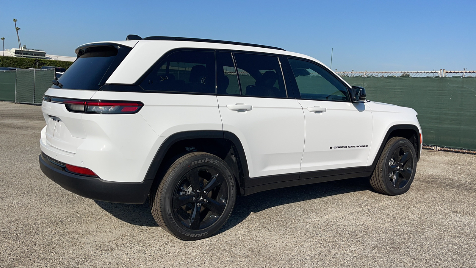 2024 Jeep Grand Cherokee Altitude X 4