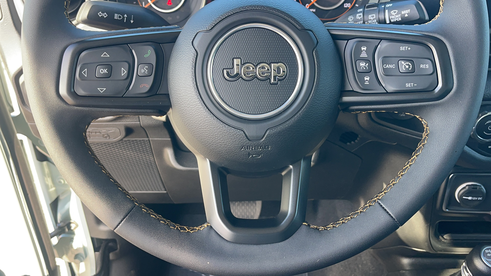 2024 Jeep Wrangler Sport S 25