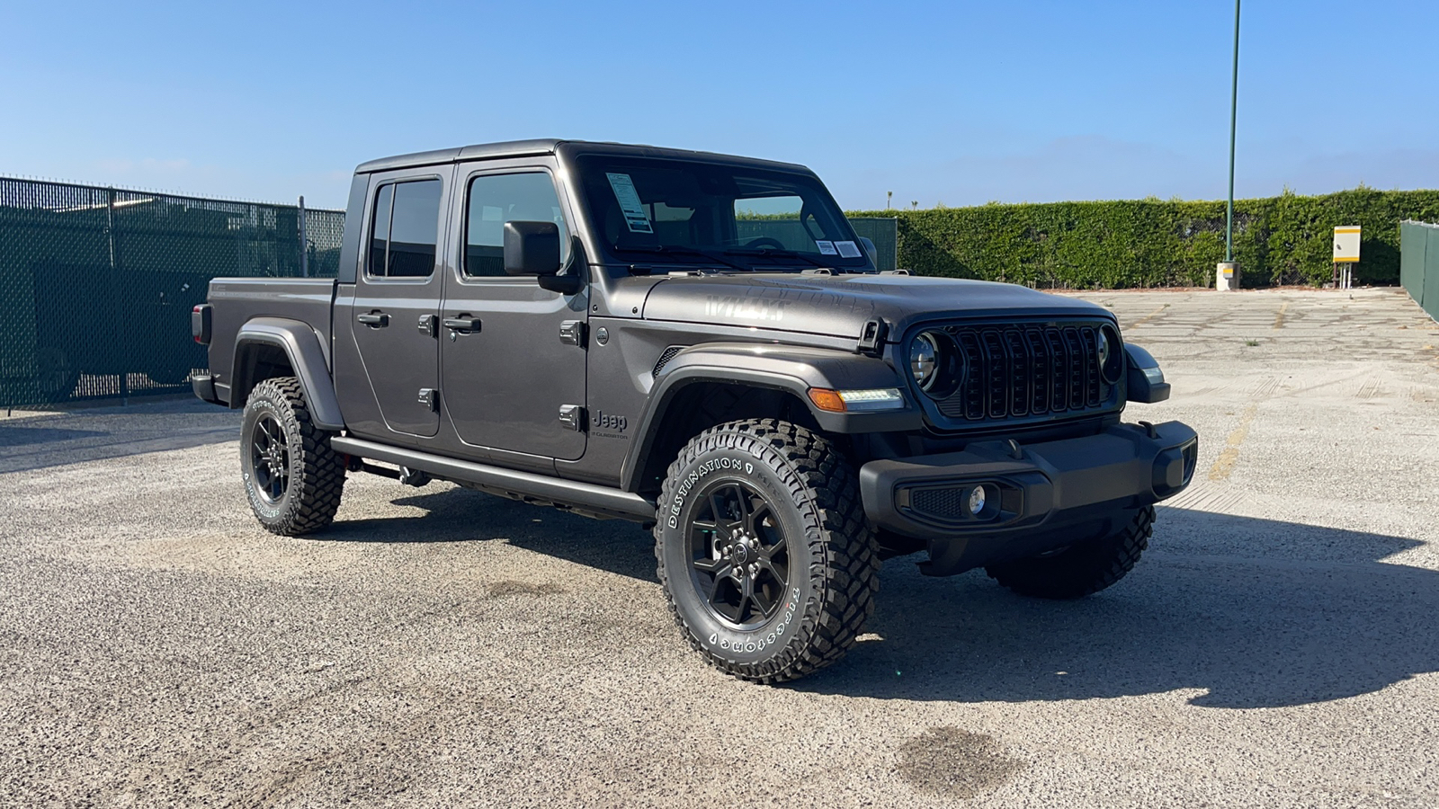 2024 Jeep Gladiator Willys 1