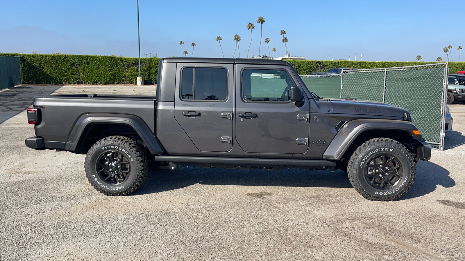 2024 Jeep Gladiator Willys 3