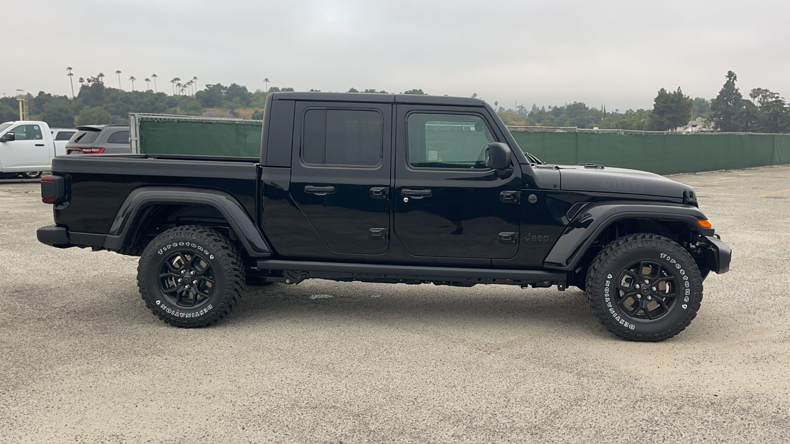 2024 Jeep Gladiator Willys 3